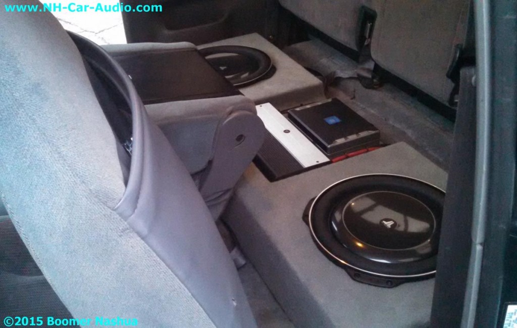 Ford-F350-JL-Audio-Alpine-loud-stereo - Boomer McLoud NH